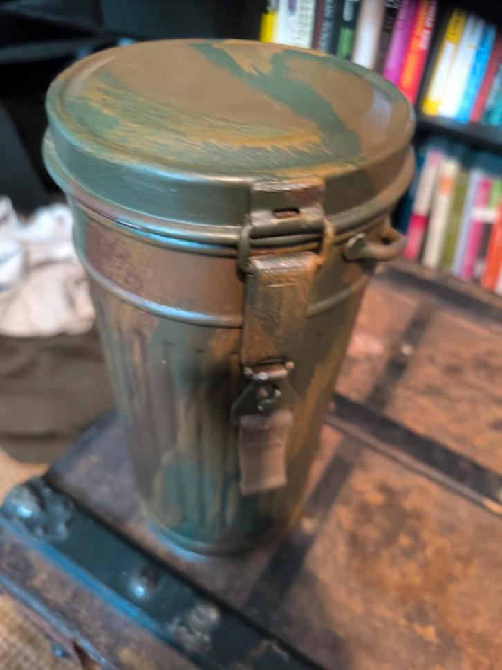 Gasmasker met bus Duits wo2, Verzamelen, Militaria | Tweede Wereldoorlog, Ophalen of Verzenden