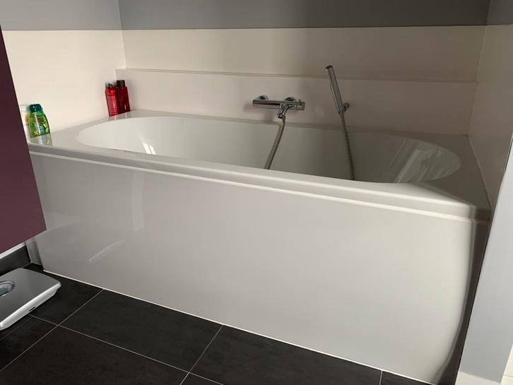 mooi ligbad, Bricolage & Construction, Sanitaire, Comme neuf, Baignoire, Enlèvement