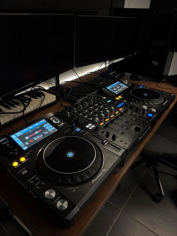 Pioneer 2x XDJ 1000 MK2 1x DJM 750 MK2, Muziek en Instrumenten, Dj-sets en Draaitafels, Zo goed als nieuw, Pioneer, Ophalen