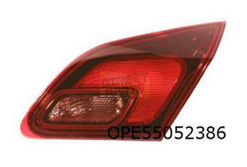 Opel Astra J (12/09-10/15) achterlicht Rechts binnen (rood /