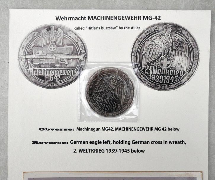 Maschinengewehr MG 42 : Extra grote munt  + foto's, Verzamelen, Militaria | Tweede Wereldoorlog, Landmacht, Embleem of Badge, Verzenden