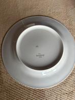 8 onderborden in porselein., Huis en Inrichting, Ophalen, Zo goed als nieuw, Bord(en), Overige stijlen