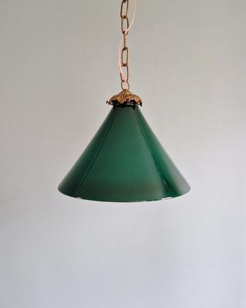 Art Deco hanglamp in kegelgroen opaline, 1920-30  beschikbaar voor biedingen