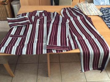 Te koop 4 heren pyjama's maat 54,52,  XXL.XL beschikbaar voor biedingen
