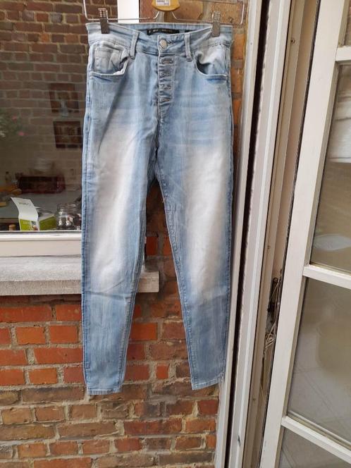 Jean taille haute CLCT Skinny Worn pour femmes (X) Small, Vêtements | Femmes, Jeans, Porté, W27 (confection 34) ou plus petit