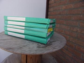 Themadozen kleuterschool beschikbaar voor biedingen