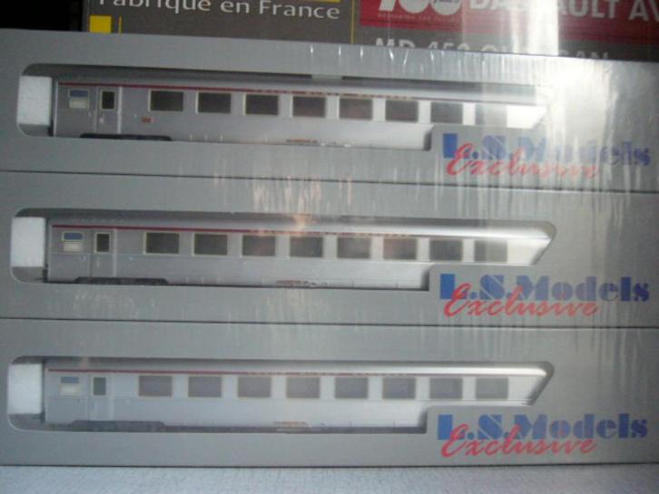 LS MODELS 41001 set: A8U + A8TU + A3RTU mistral 69 tee sncf, Hobby & Loisirs créatifs, Trains miniatures | HO, Neuf, Wagon, Autres marques