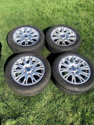4 jantes Ford + 4 pneus été Uniroyal Rainsport 5 205 55 R16  beschikbaar voor biedingen