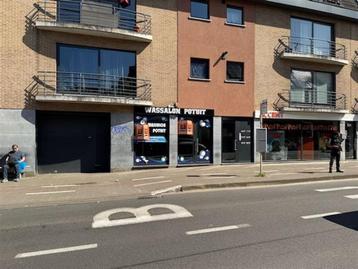 Commercieel te koop in Sint-Amandsberg beschikbaar voor biedingen