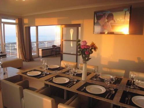 Appartement te huur in Oostende, 4 slpks, Immo, Huizen te huur, Appartement, D