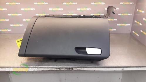 Dashboardkastje van een Audi A4, Auto-onderdelen, Dashboard en Schakelaars, Audi, Gebruikt, 3 maanden garantie