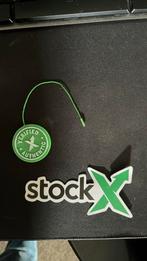 StockX tag en sticker, deze kan je bevestigen aan je schoen, Baskets, Enlèvement ou Envoi