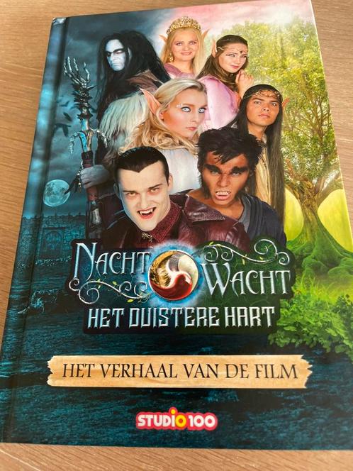 Het duistere hart, Boeken, Kinderboeken | Jeugd | onder 10 jaar, Zo goed als nieuw, Ophalen