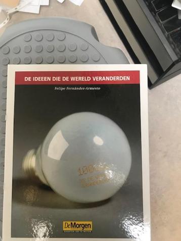 boek/verzamelalbum/ideeen die de wereld veranderen beschikbaar voor biedingen