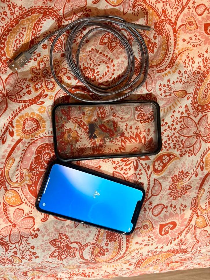 Iphone 11noir, Télécoms, Téléphonie mobile | Apple iPhone, iPhone 11, Enlèvement ou Envoi