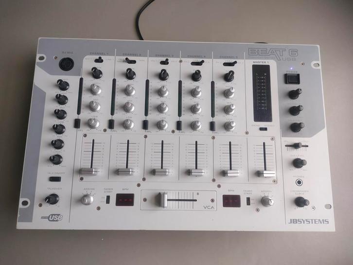 Table de mixage JBSYSTEMS BEAT6 USB série Platinum, Musique & Instruments, Tables de mixage, Utilisé, 5 à 10 canaux, Entrée micro
