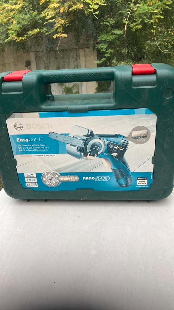 Bosch mini kettingzaag Easy Blade 12, Doe-het-zelf en Bouw, Gereedschap | Zaagmachines, Kettingzaag, Minder dan 600 watt, 30 tot 70 mm
