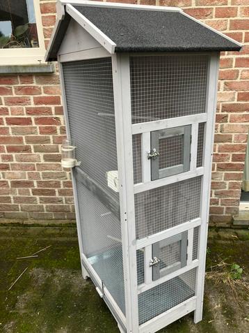 Laatste kans: VOLIERE VOOR MEERDERE VOGELS NU 100 EURO, Dieren en Toebehoren, Ophalen, Zo goed als nieuw, Hout, Volière