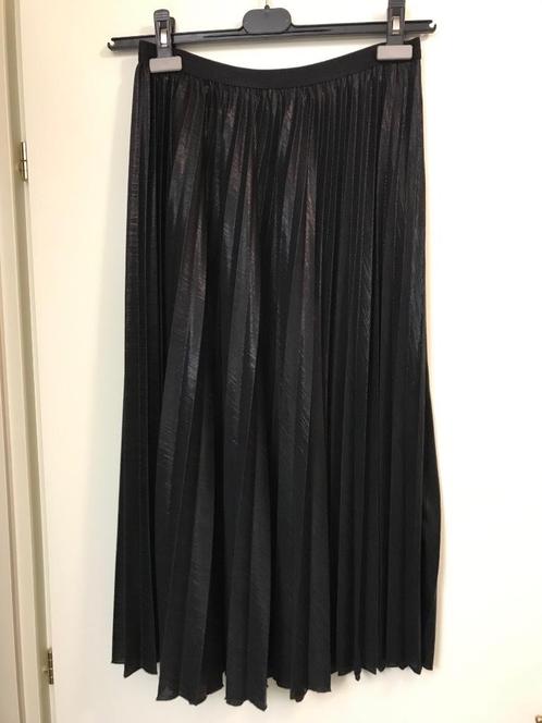 Plissérok zwart, Kleding | Dames, Gelegenheidskleding, Nieuw, Overige typen, Maat 42/44 (L), Zwart, Verzenden