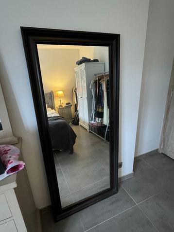 Miroir Ikea grand format Toftbyn 165 x 75 cm disponible aux enchères