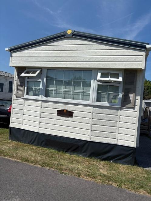 Stacaravan te koop in De Haan, Caravans en Kamperen, Stacaravans, tot en met 2, Ophalen of Verzenden