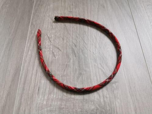 Diadeem rood geruit, Kinderen en Baby's, Kindermode-accessoires, Zo goed als nieuw, Ophalen of Verzenden
