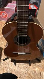 Gitaar Alhambra incl accessoires, Muziek en Instrumenten, Ophalen, Zo goed als nieuw