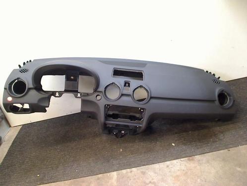 DASHBOARD Audi A1 Sportback (8XA / 8XF) (01-2011/10-2018), Auto-onderdelen, Dashboard en Schakelaars, Audi, Gebruikt