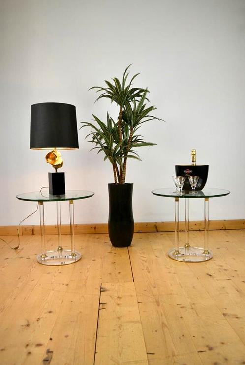 Vintage Plexi Bijzettafeltjes met Glazen Blad - 1970s, Huis en Inrichting, Tafels | Bijzettafels, Zo goed als nieuw, Rond, 45 tot 60 cm