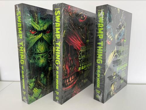 DC comics Absolute Swamp Thing 1 2 3  1-3 HC Moore SEALED, Livres, BD | Comics, Enlèvement ou Envoi