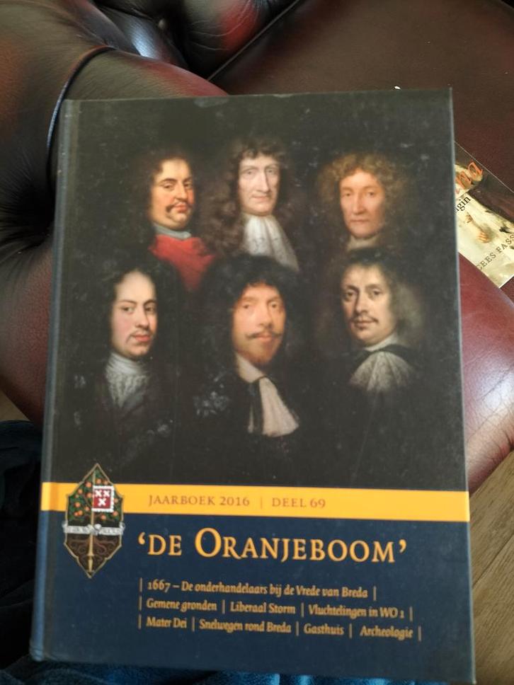 Annuaire De Oranjeboom 2016, partie 69, Livres, Cinéma, Tv & Médias, Envoi