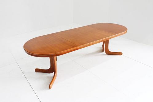 Vintage deense grote ovalen uitschuifbare eettafel tafel, Huis en Inrichting, Tafels | Eettafels, Gebruikt, 200 cm of meer, 200 cm of meer