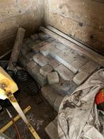 GRATIS klinkers en stukken borduur, Tuin en Terras, Tegels en Klinkers, Ophalen of Verzenden, Gebruikt, Beton, Klinkers