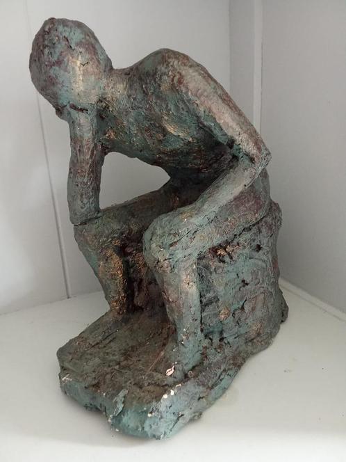 Bronzen beeldhouwkunst - Le Penseur- gepatineerd groen/goud, Antiek en Kunst, Kunst | Beelden en Houtsnijwerken, Ophalen of Verzenden