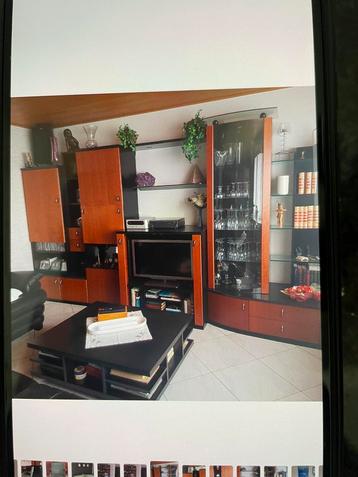 Wandmeubel kersen zwart beschikbaar voor biedingen