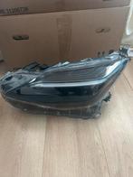 Toyota yaris crosse Links led koplamp, Auto-onderdelen, Ophalen, Toyota