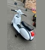 Kinderscooter in prima staat met oplader, Ophalen, Zo goed als nieuw