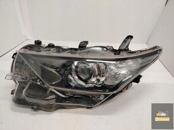 Toyota Auris II lift LED lens links beschikbaar voor biedingen