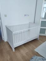 Kinderbed (baby) tot 5 jaar 1m40 x 0m70, matras + linnengoed, Ophalen of Verzenden, Zo goed als nieuw