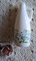Vintage 4 talig opaline azijn flesje met blauwe bloemetjes, Antiek en Kunst, Ophalen of Verzenden