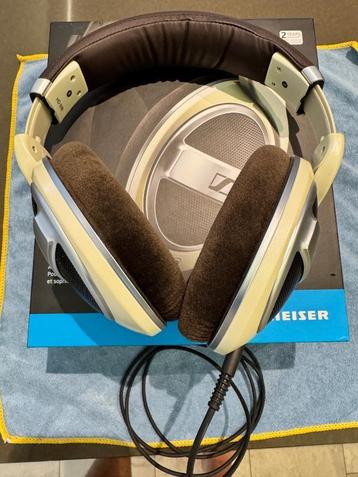 Sennheiser HD 599 koptelefoon beschikbaar voor biedingen