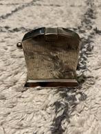 Kaschie tafelaansteker, Ophalen