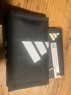 Zwarte portemonnee van Adidas, Handtassen en Accessoires, Portemonnees, Nieuw