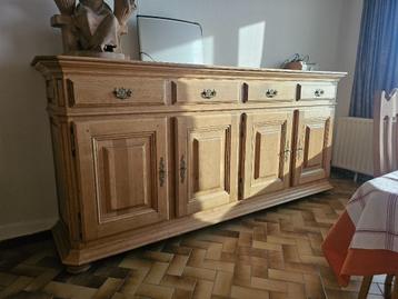Mooie houten buffetkast – Zelf op te halen in Asse beschikbaar voor biedingen