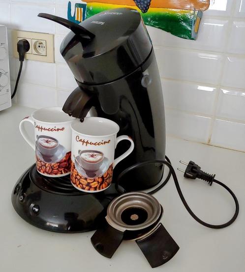 Philips Senseo Koffiezet incl 2 tassen, net + goed werkend, Elektronische apparatuur, Koffiezetapparaten, Gebruikt, Koffiepads en cups