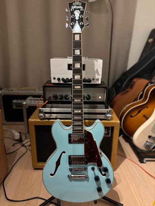 D’angelico Premier Mini DC in Sky Blue + bag, Muziek en Instrumenten, Snaarinstrumenten | Gitaren | Elektrisch, Zo goed als nieuw
