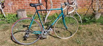 Koersfiets concorpe goede staat 14versnellingen 28.inch kade, Fietsen en Brommers, Ophalen of Verzenden