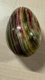 Oeuf en pierre, Enlèvement ou Envoi, Comme neuf