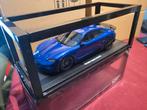 Porsche cayman turbo en Mercedes-Benz Brabus rocket, Hobby en Vrije tijd, Modelauto's | 1:18, Ophalen of Verzenden