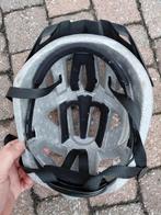 Fietshelm kind smal zwart (maat 44), Fietsen en Brommers, Ophalen